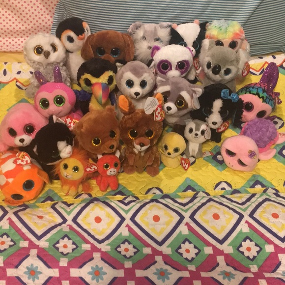 Beanie Boos Other - Beanie Boos w/ Tags. 4 mini and 21 regular size.